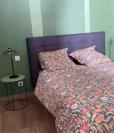 Cosy Hyper Centre, Tres Tranquille Апартаменты *
